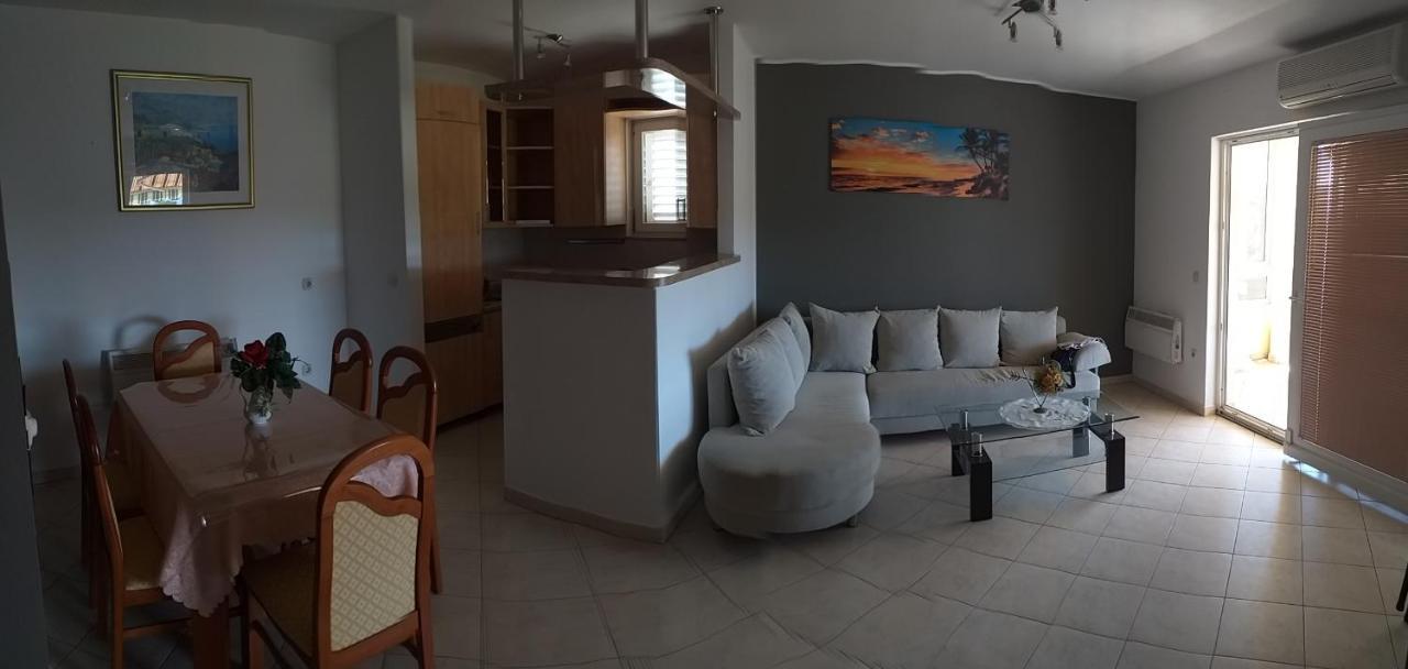 Apartment Rubin Kaštela Eksteriør bilde